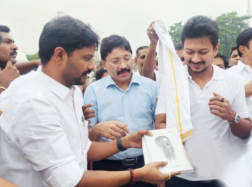துணை முதல்வர் உதயநிதி ஸ்டாலினுக்கு பெரம்பலூர் மாவட்ட இளைஞரணி துணை அமைப்பாளர் டி.ஆர்.சிவசங்கர் பிறந்த நாள் வாழ்த்து!