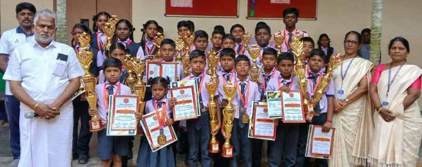 பெரம்பலூர்: மாநில அளவிலான சிலம்பப் போட்டியில் ஆல்மைட்டி பப்ளிக் பள்ளி மாணவர்கள் முதலிடம்! சேர்மன் ஆ.ராம்குமார் பாராட்டு!