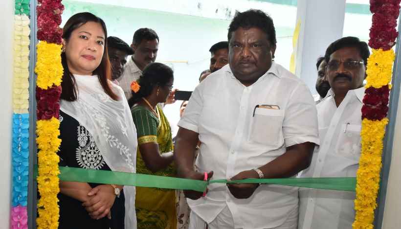 பெரம்பலூர்: ரூ.9.98 கோடியிலான பணிகளுக்கு அடிக்கல் நாட்டியும், முடிவுற்ற பணிகளை அமைச்சர் சிவசங்கர் தொடங்கி வைத்தார்!
