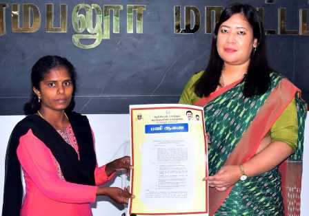 பெரம்பலூர்: வன்கொடுமையால் இறந்தவர்களின், வாரிசுதாரர்களுக்கு பணி ஆணைகள்; கலெக்டர் வழங்கினார்!