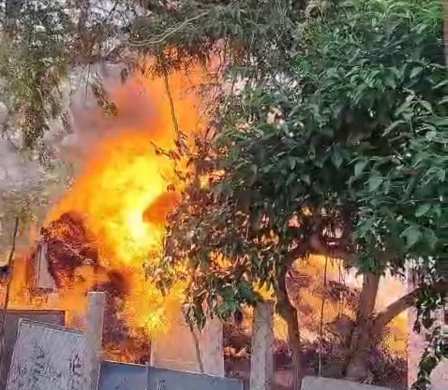 பெரம்பலூர்: தீ விபத்து: தீக்கிரையாகி வீடு நாசம்; போலீசார் விசாரணை!