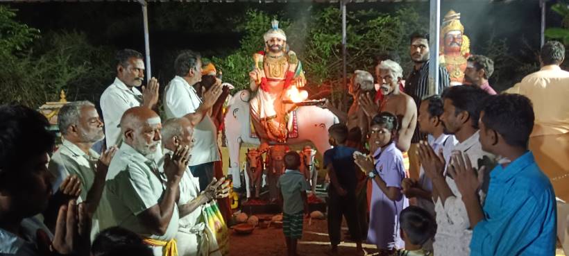 பெரம்பலூர்: ஆண்கள் மட்டுமே பங்கேற்றனர்; மழை வேண்டி, கிடாவெட்டி நூதன வழிபாடு!