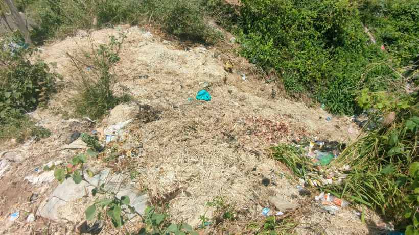 பெரம்பலூர்: கோனேரி ஆற்றில் மூட்டை மூட்டையாக இறைச்சி கழிவுகள் கொட்டப்படுவதை தடுக்க கோரிக்கை!