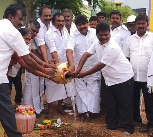 பெரம்பலூர்: ரூ.4.59 கோடி மதிப்பில் திட்டப் பணிகளுக்கு அடிக்கல் நாட்டியும், புதிய பணிகளை எம்.எல்.ஏ பிரபாகரன் தொடங்கி வைத்தார்!